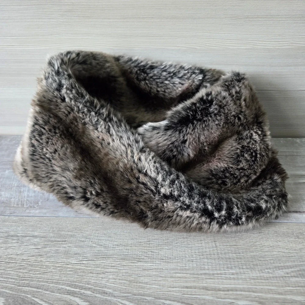 Dillard's Faux Fur Infinity Scarf Brown Multi Snood Winter Luxury Accessory OS